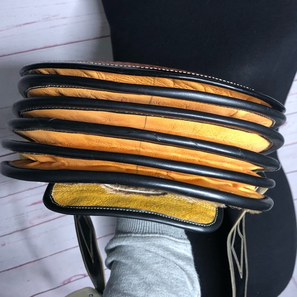 Vintage 70’s Jerico Calf Hair & Leather Crossbody - Picture 12 of 12